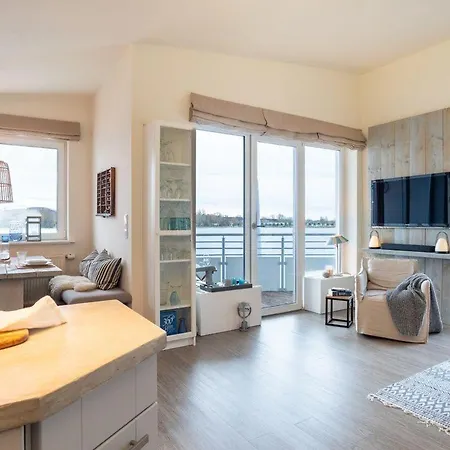 Haus-windjammer-wohnung-20-lakeside *